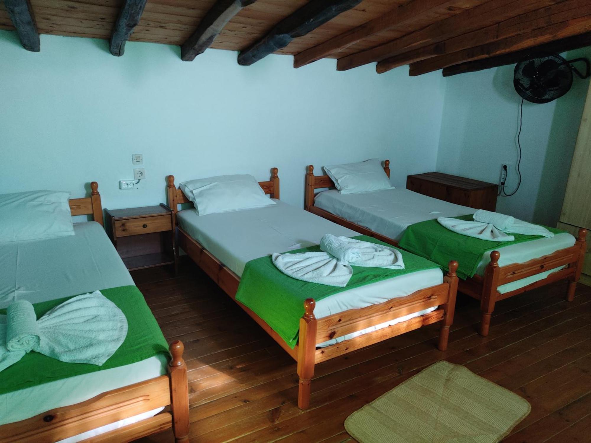 Amaranthos Skiathos View Megali Ammos  Rom bilde